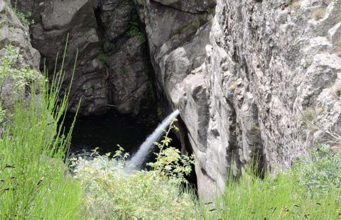 The Pissarelle waterfall